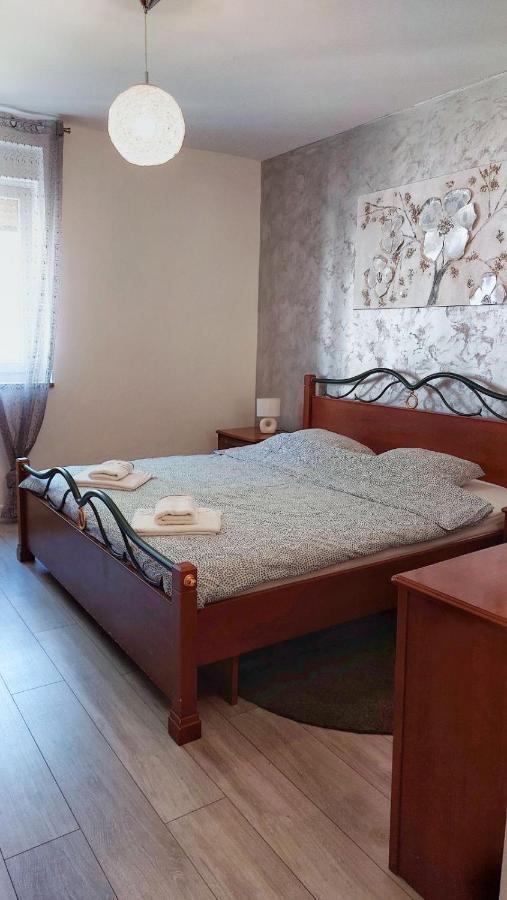 Apartment Brdo Pula Luaran gambar